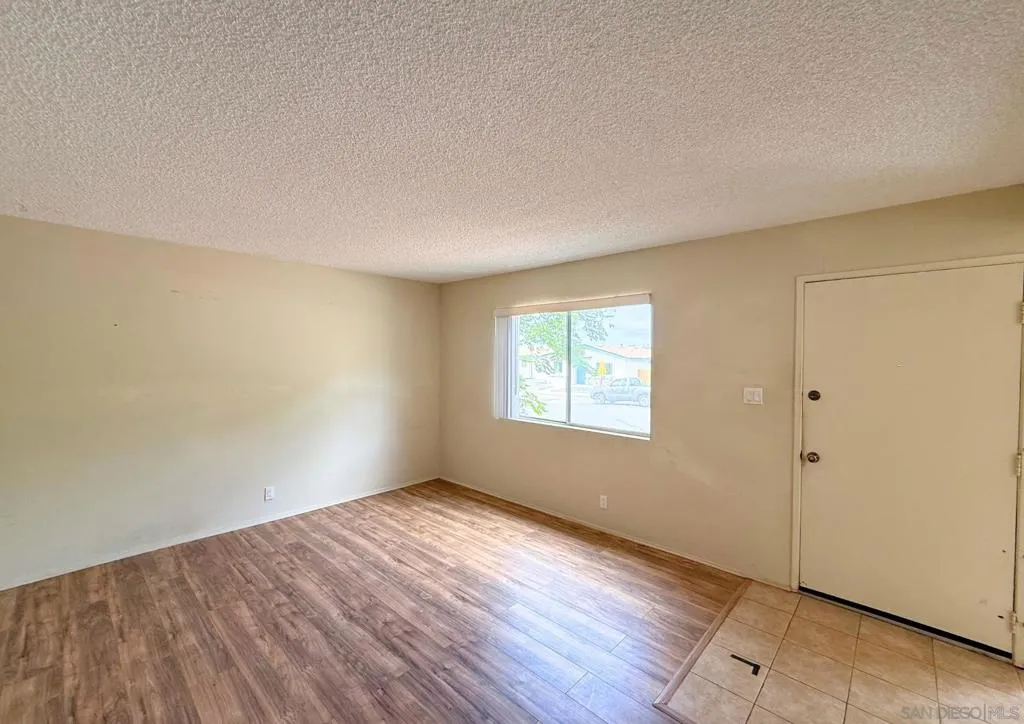 3671 Campus Dr, Oceanside, California 92056 — photo 5