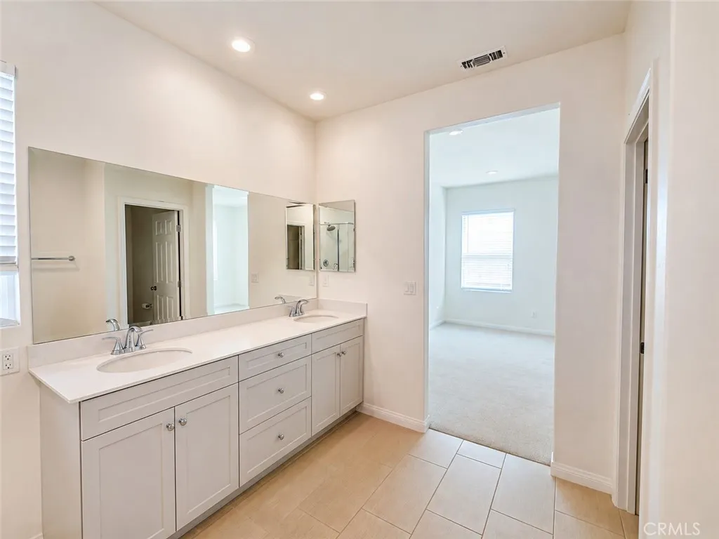 7506 Baerss, Riverside, California 92507 — photo 5