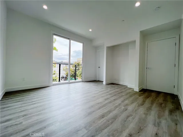 95 Harkness Avenue, Pasadena, California 91106 — photo 4