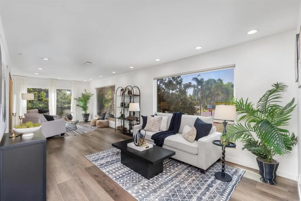 540 Hawthorn 1a