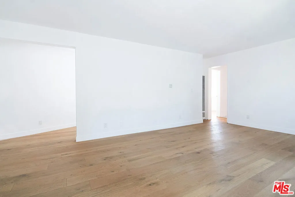 231 E Hyde Park Boulevard, Inglewood, California 90302 — photo 5