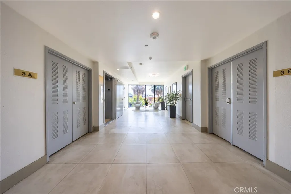 2939 Leeward 305, Los Angeles, California 90005 — photo 4