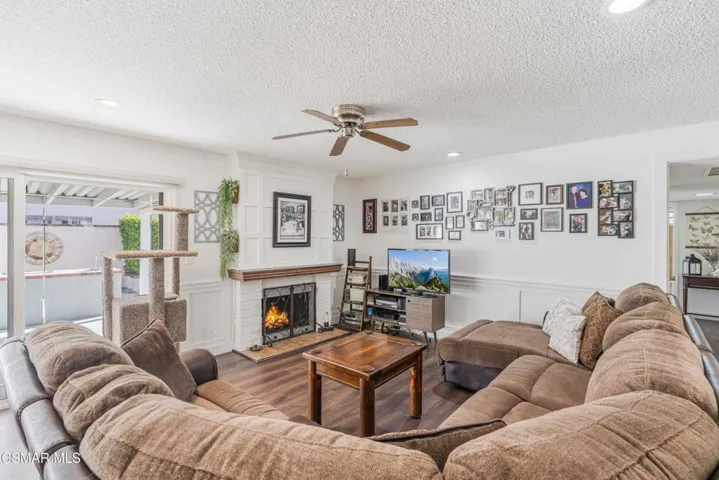 3062 Barnes St-7