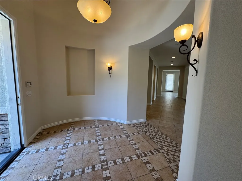 3753 Elderberry Circle, Corona, California 92882 — photo 4