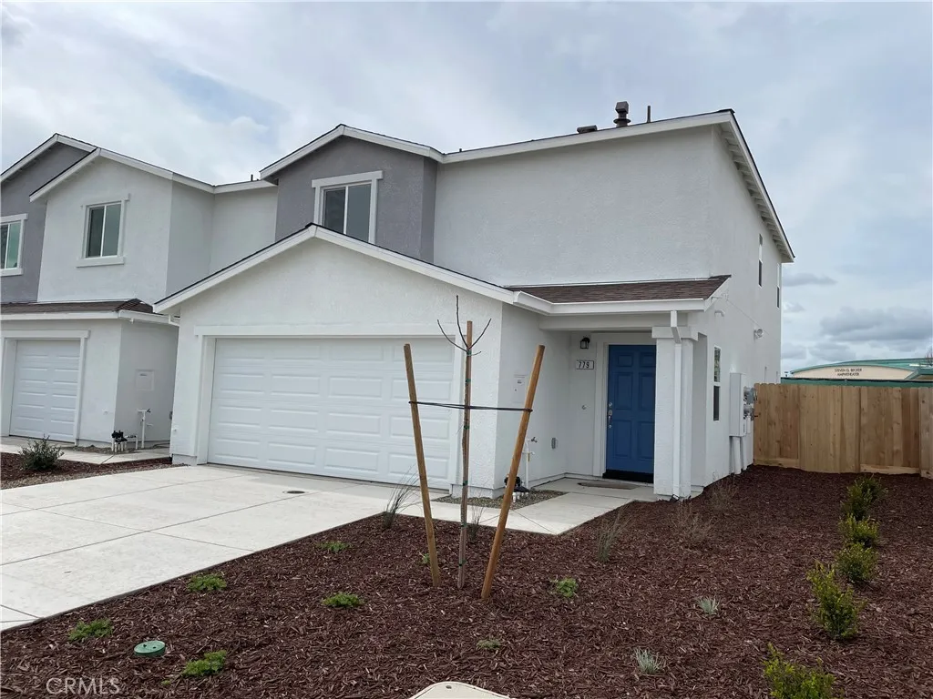 725 Stone Ridge West Ave