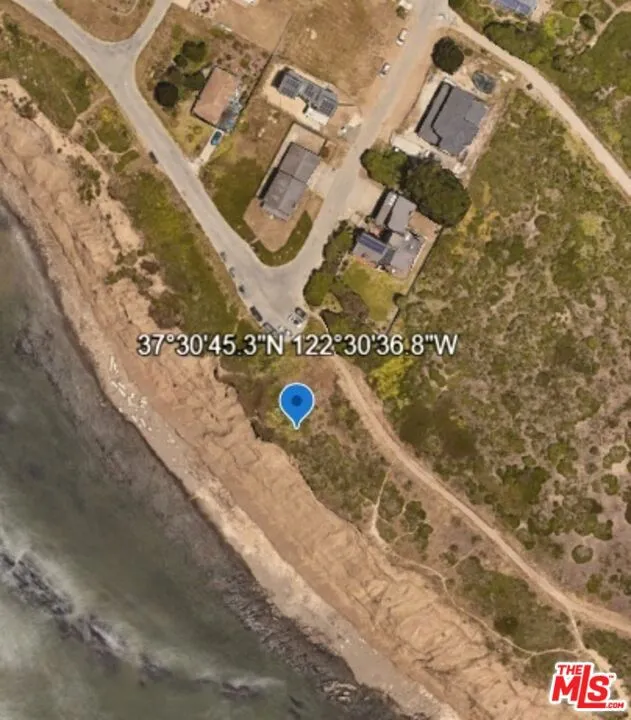 1 Beach Blvd