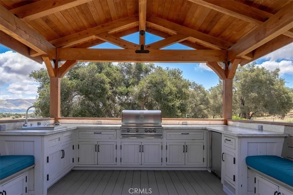 688 Willow Road, Nipomo, California 93444 — photo 5