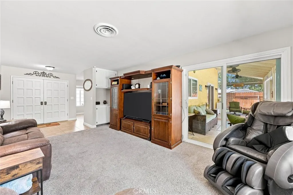 308 Swan Court, Bakersfield, California 93309 — photo 5