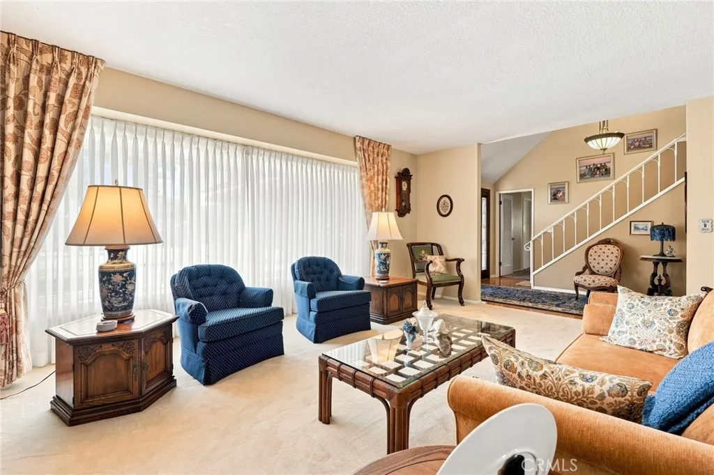 2040 Swan, Costa Mesa, California 92626 — photo 4