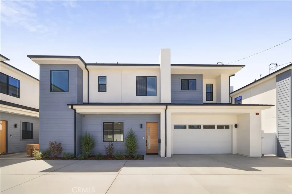 14808 Eastwood Ave