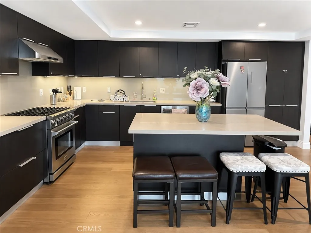 2939 Leeward Ave 615, Los Angeles, California 90005 — photo 5