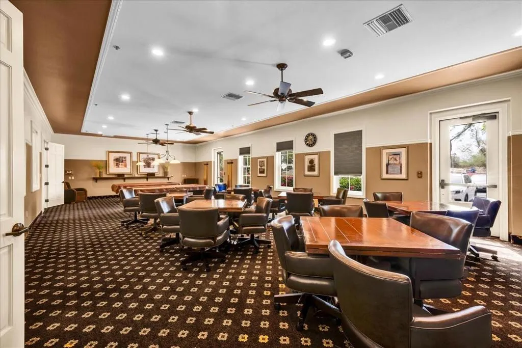 51-Four Seasons Community (17) - Copy