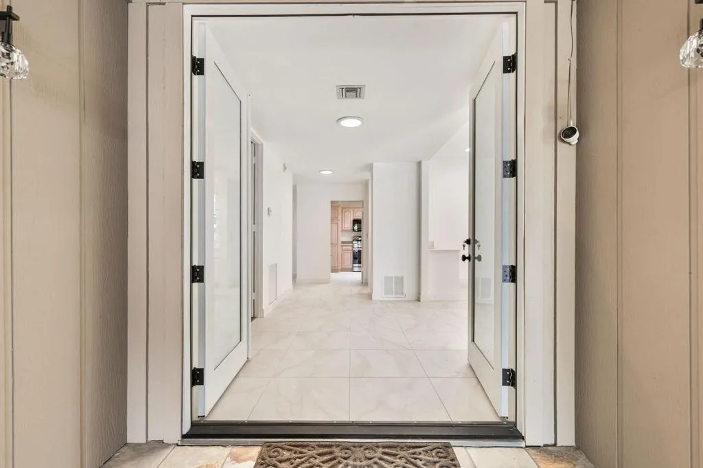 Double Door Entry