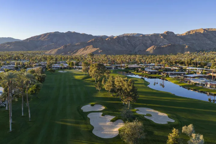 The Springs Golf Course Hole 1