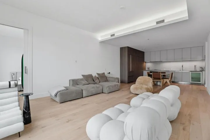 1 Bristol Court 515, San Francisco, California 94130 — photo 5