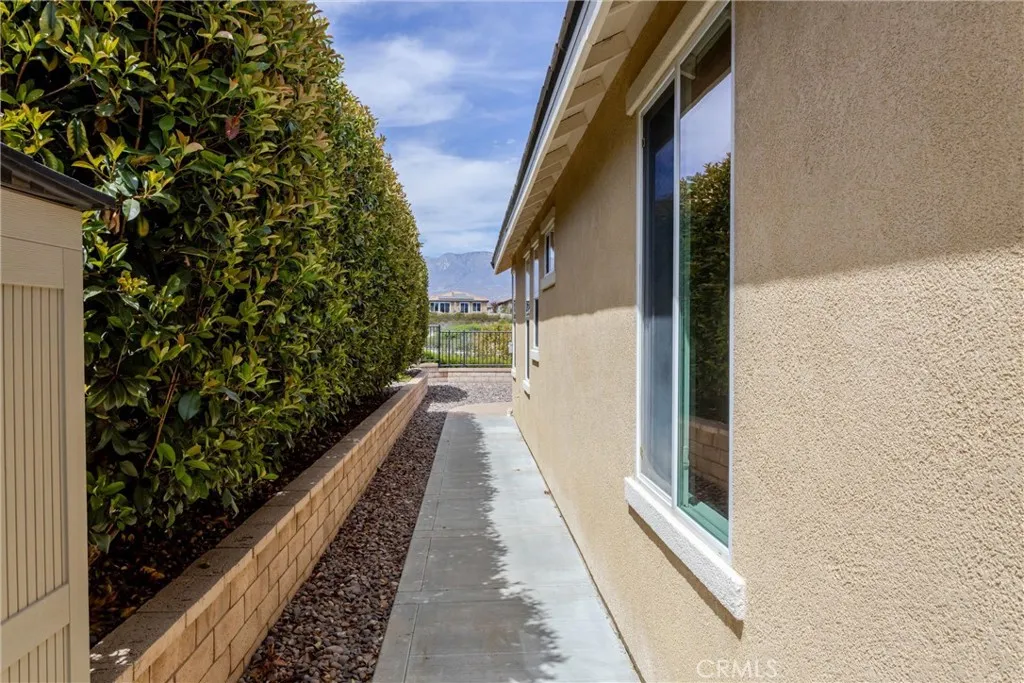 1626 Stellar Peak, Beaumont, California 92223 — photo 5