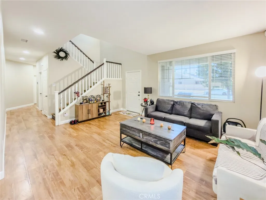 43759 Brandon Thomas Way, Lancaster, California 93536 — photo 4