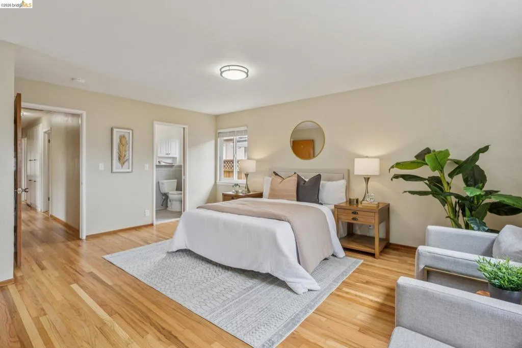 Wood-finish flooring throughout