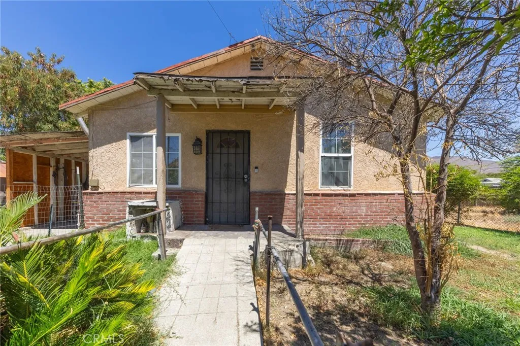 375 E 2nd