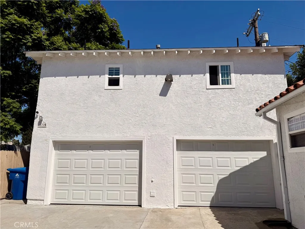 1572 Ridgely Dr