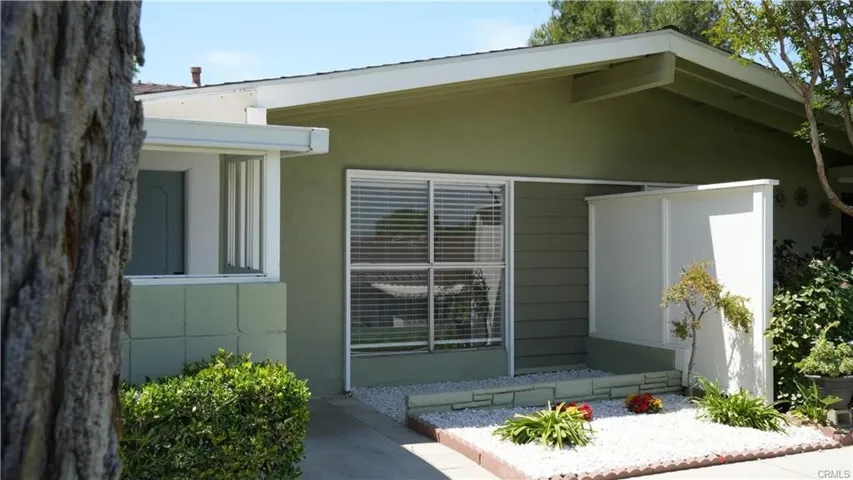 19110 Avenue Of The Oaks, Newhall, California 91321 — photo 4