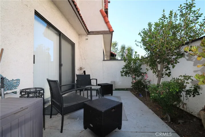 27644 Nugget 1, Canyon Country, California 91387 — photo 4
