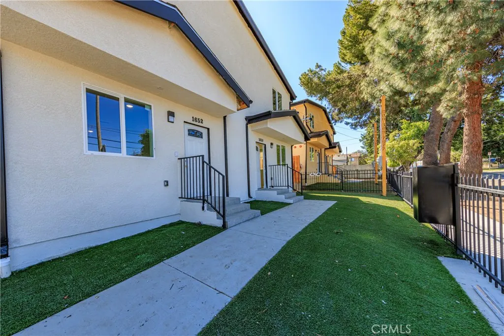 1652 Murchison, Los Angeles, California 90033 — photo 4