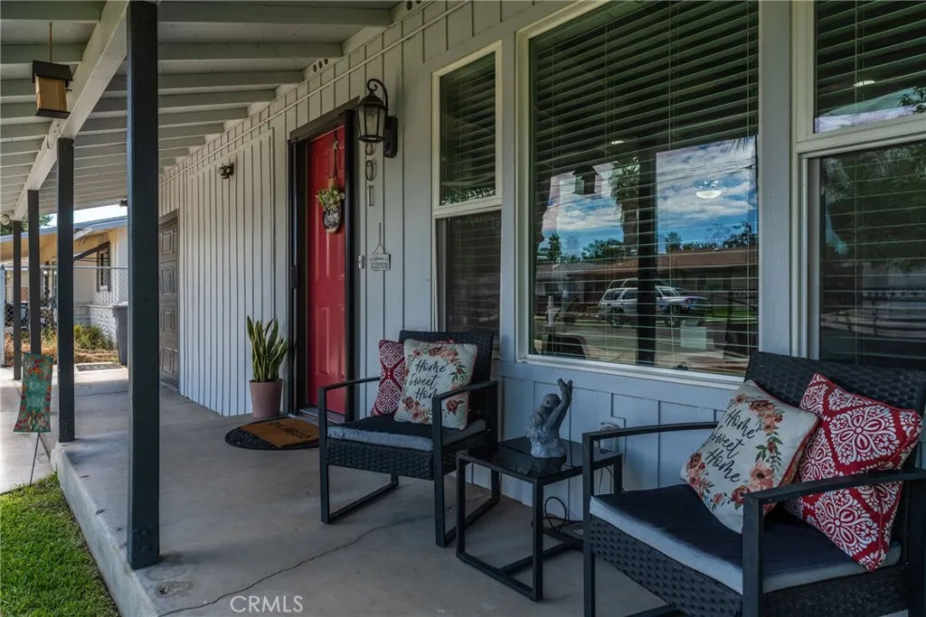 601 S Taylor, Hemet, California 92543 — photo 4