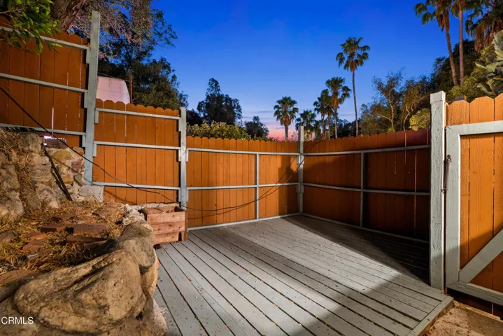 14 - Laurel Canyon (2024)