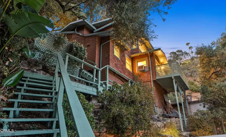 10 - Laurel Canyon (2026)
