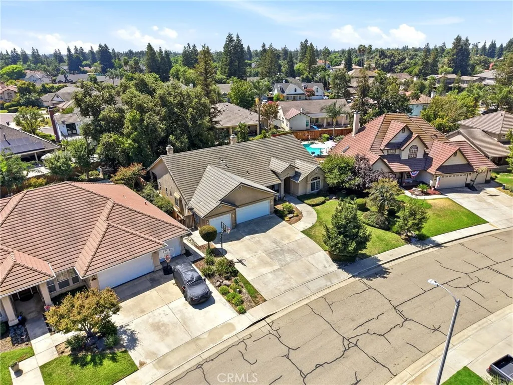 5535 W Vine Court, Visalia, California 93291 — photo 5