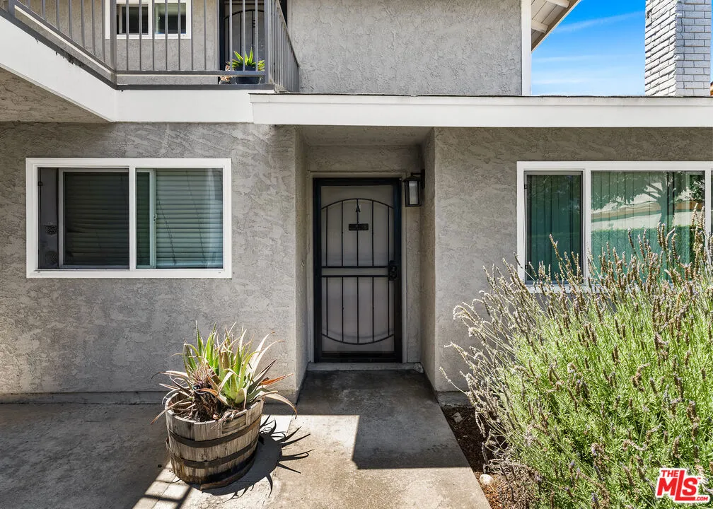 3025 Jeffrey Drive, Costa Mesa, California 92626 — photo 4