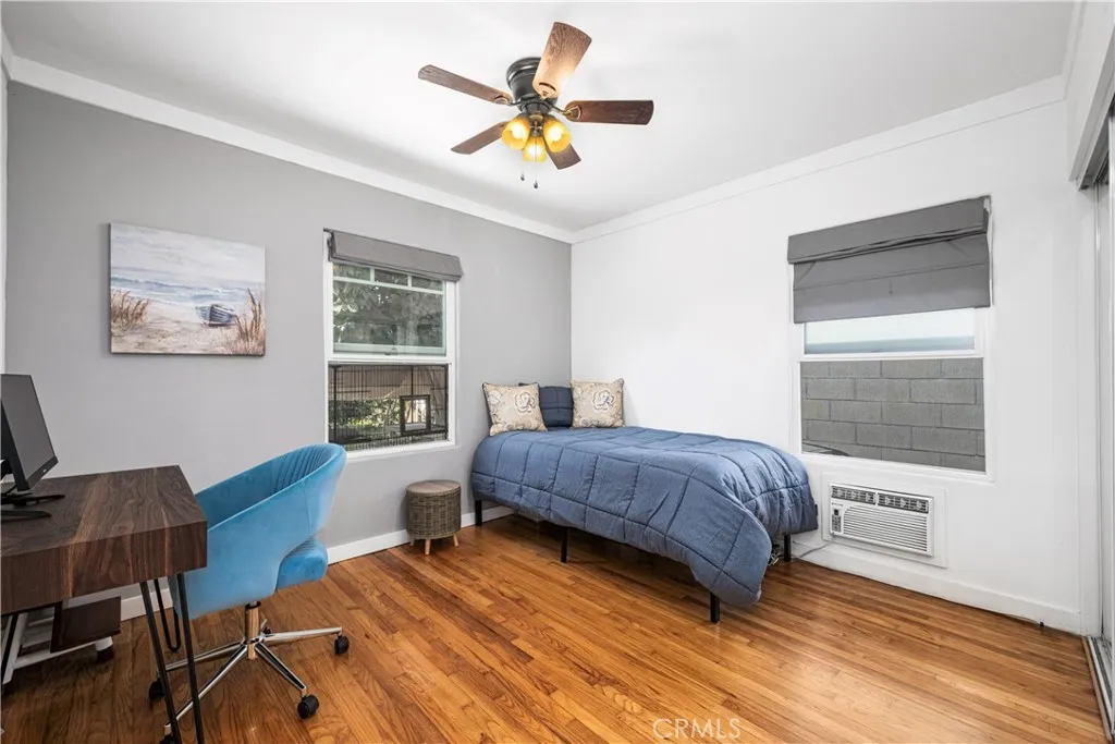 Back bedroom