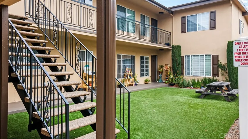 3723 Artesia, Torrance, California 90504 — photo 4