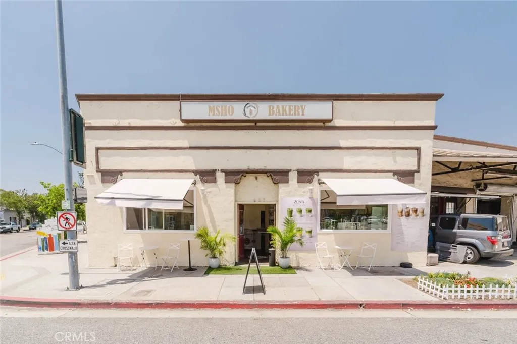 627 S Glendale Ave