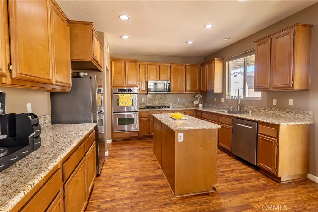 5829 Spice, Lancaster, California 93536 — photo 5