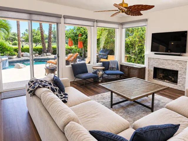 57048e27-60ca-4ce0-b313-f2b9c5037079