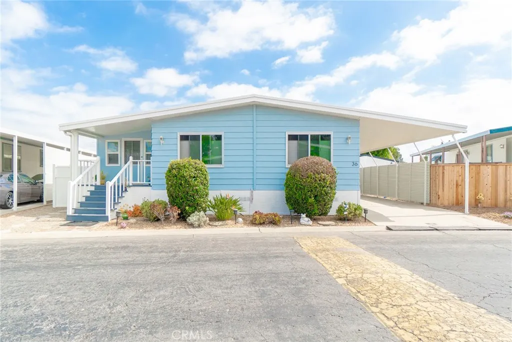 3595 Santa Fe #36