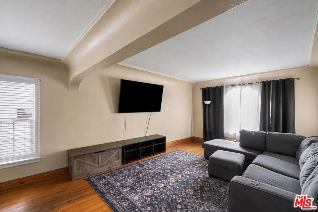 12045 Rives Avenue, Downey, California 90242 — photo 4