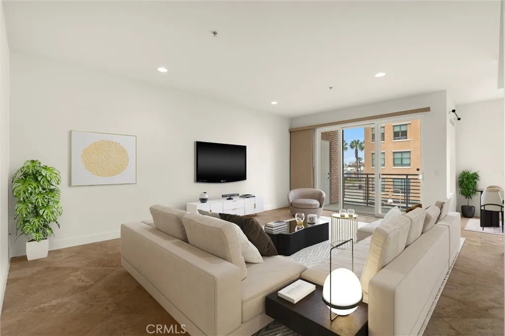 virtually staged