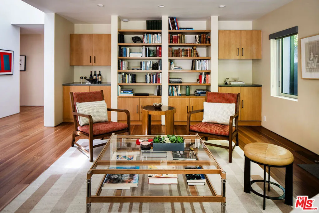 10481 Lindbrook Drive, Los Angeles, California 90024 — photo 5