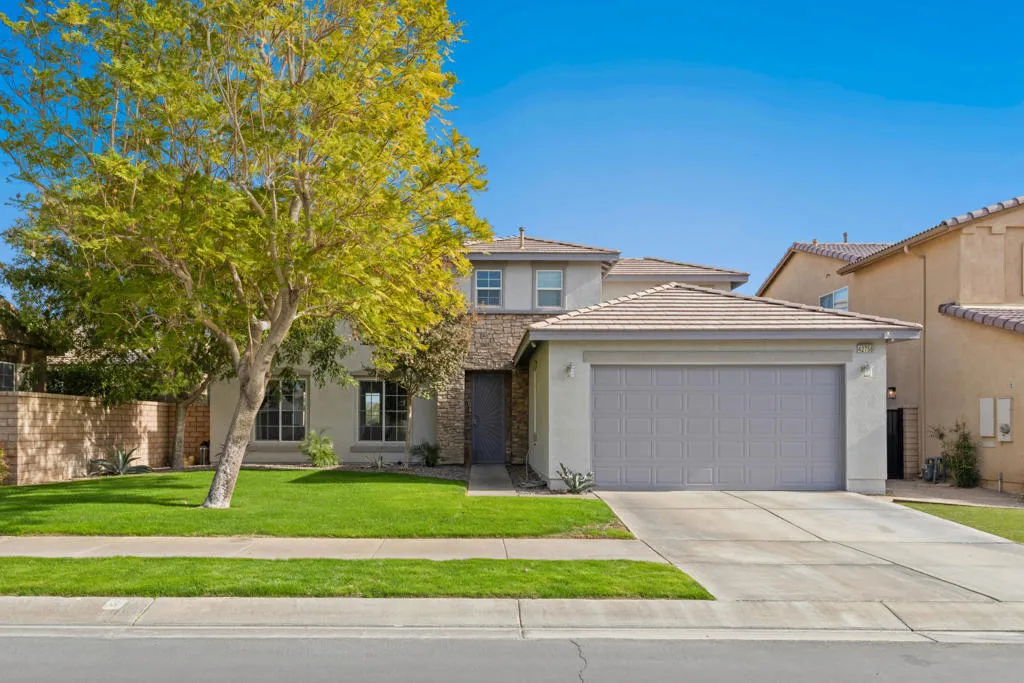 42756 Dell Lago Ct