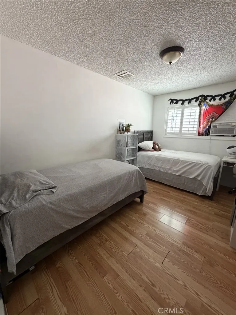 4527 Mcmillan, Lynwood, California 90262 — photo 5