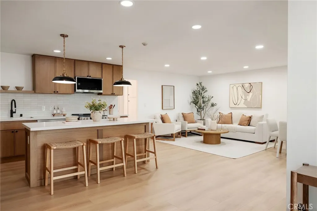 814 Camino Real 104, Redondo Beach, California 90277 — photo 4