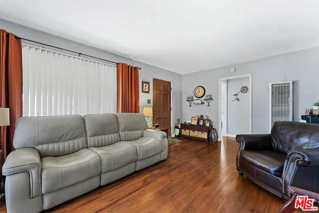 12214 Bremerton Way, Los Angeles, California 90061 — photo 4