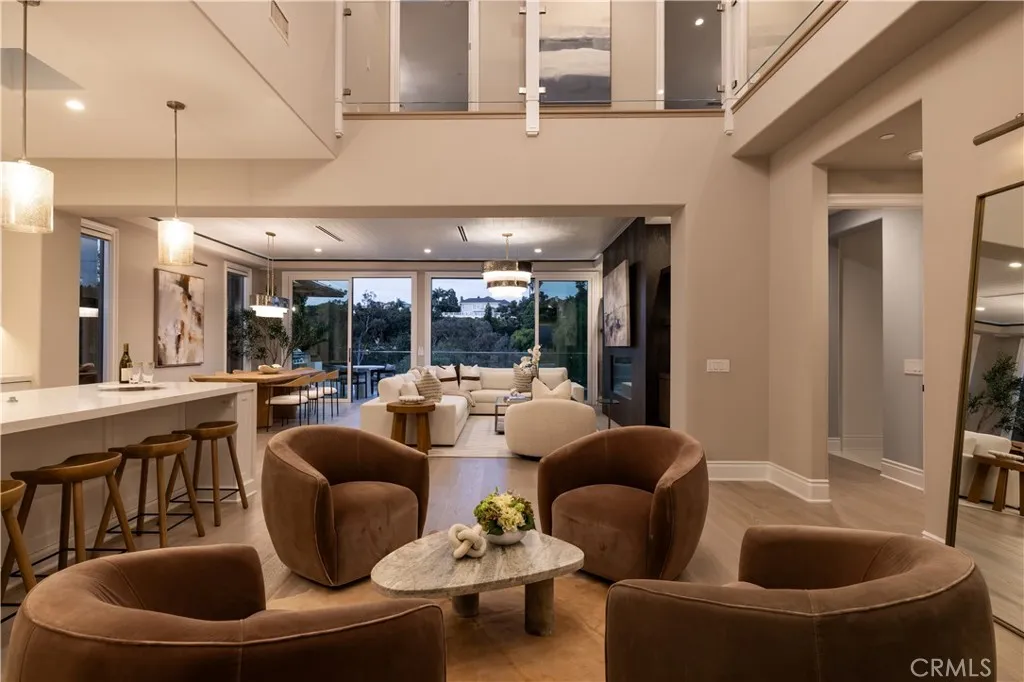 2 Rue Biarritz, Newport Beach, California 92660 — photo 4
