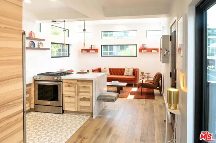 Living Room & Kitchen