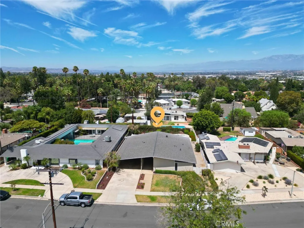 625 Lancer, Corona, California 92879 — photo 4