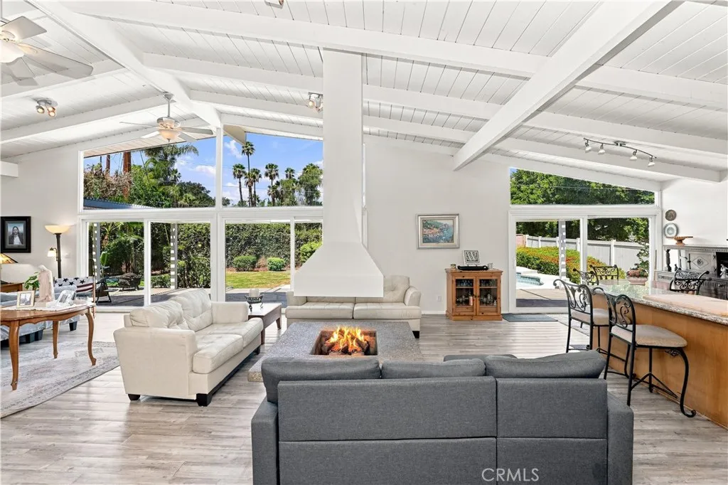 625 Lancer, Corona, California 92879 — photo 5