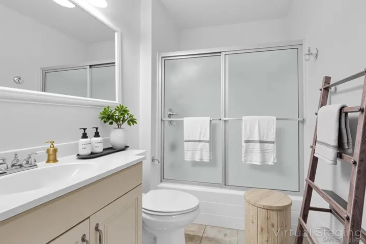 https://zimg.paragon.ice.com/ParagonImages/Property/PA/SDMLS/260015682/23/533/400/7343601e0ded2c1dbc6fad89f441b43a/3/ad712414c04c97e642123424cf0ee42c/260015682-8c3b79da-4204-4de3-9e9a-71cb2cfe9416.JPG